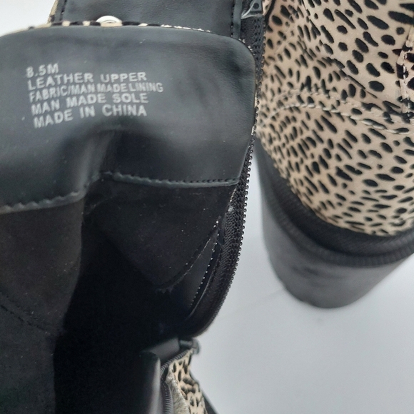 Amazing Gianni Bini Platform Boots sz 8.5 Blk/Wht - Picture 5 of 7